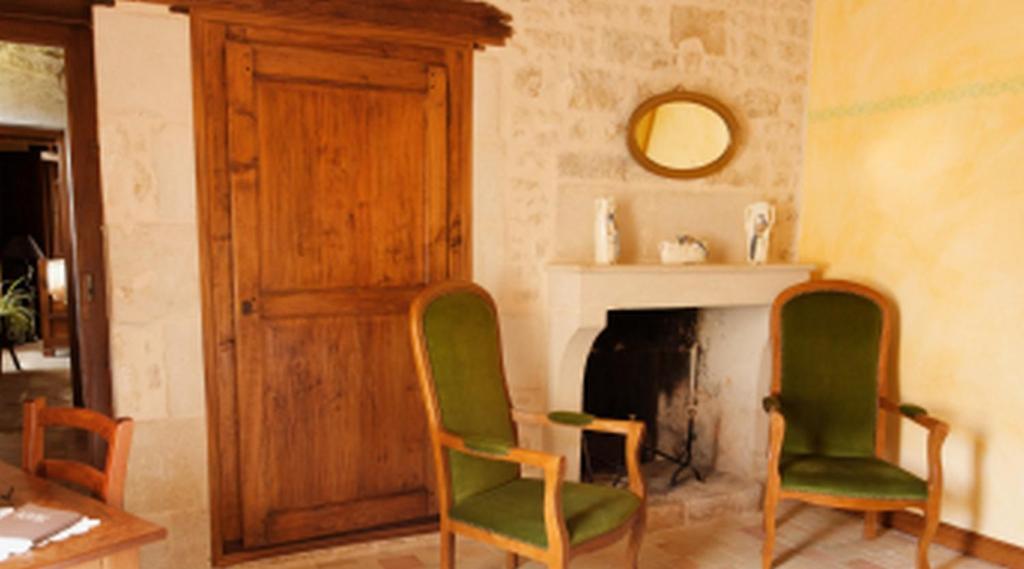 Chambres D'Hotes Chez Josette Et Didier Germond-Rouvre Habitación foto